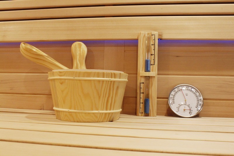 Outdoor Saunas Red Cedar Traditional Sauna Room 2 Person Panoramic Sunroof Sauna Room